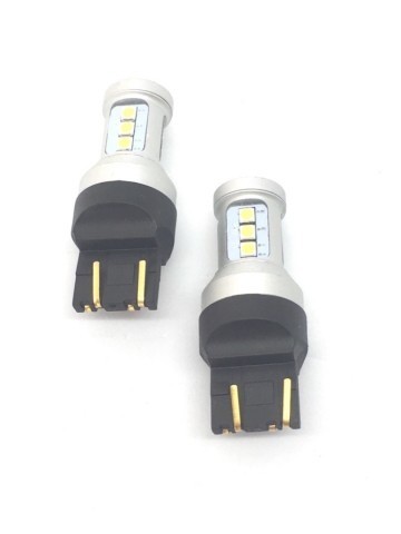 TopLEDverlichting.nl T20 7443 W21/5W Duplo High Power LED Canbus stadslicht (set) foto 3