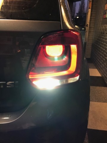 TopLEDverlichting.nl BA15S 1156 P21W High Power LED Canbus achteruitrijverlichting VW Polo (set) foto 4